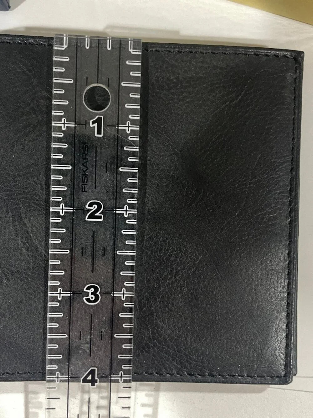 Men's Bi-Fold (Bill Fold) Buxton Black Genuine Leather Cardex Wallet in Box